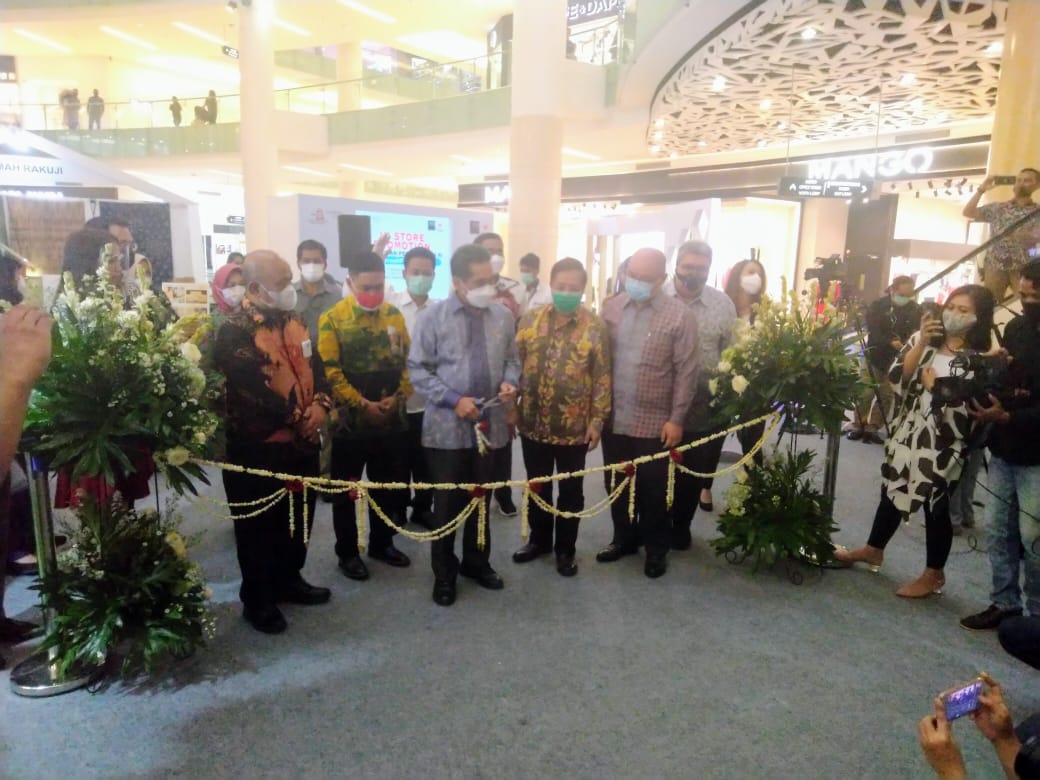 Menteri Perdagangan Agus Suparmanto, Membuka In Store Promotion di Gandari City