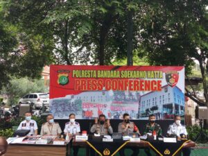 Polres Bandara Soekarno-Hatta Ringkus Sindikat Pemalsuan Surat Hasil Swab PCR Covid-19