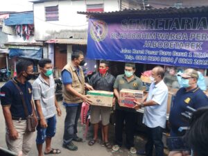Relawan Ranger_22 Kolaborasi  FKDM Jakarta Pusat, FKDM Kecamatan Tanah Abang, FKDM Karet Tengsin Salurkan Bantuan Sembako di Wilayah Terdampak Banjir Karet Tengsin