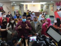 Fraksi PDIP dan PSI DPRD DKI Jakarta Ajukan Hak Interpelasi Terhadap  Anies Baswedan Terkait Formula E
