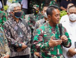 Kasad Menerima Penyerahan Sertifikat Tanah Daerah Latihan TNI AD di Kebumen