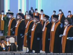 Ketua Mahkamah Agung Melantik dan Mengambil Sumpah 7 Hakim Agung Baru