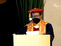 Prof. Dr. Sfenrianto Sampaikan Orasi Ilmiah, Saat Pengukuhan Guru Besar Tetap di Bidang Ilmu Sistem Informasi