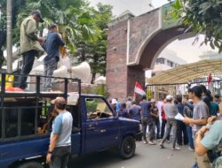 DPP-ORASI Sumatera Selatan Gelar Aksi Damai di depan Gedung Kejaksaan Agung RI