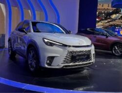 Lexus Rilis Produk Baru The All New LBX di GIIAS 2024