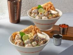 Jajan Bakso x Holywings @ Sayap Suci: Tantangan 10.000 Mangkuk dalam Sebulan!