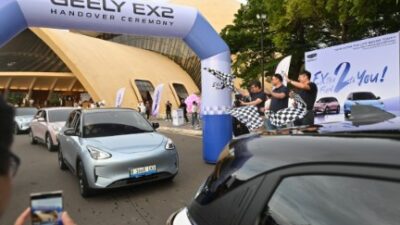 Geely Perkuat Penetrasi Pasar EV, 5.000 Unit EX2 Mulai Diserahkan ke Konsumen