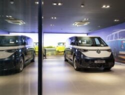 Volkswagen Resmikan Showroom 3S Terbaru di TB Simatupang, Hadir Lebih Dekat dengan Pelanggan Jakarta Selatan dalam Semangat Berbagi di Bulan Ramadan