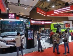 Membangun Ekosistem Transportasi Aman Bersama Hino